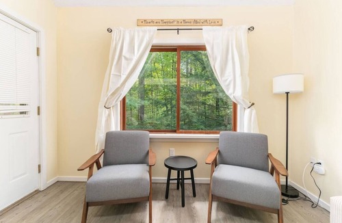 Bartlett Condo | Great place to stay for multiple families all year