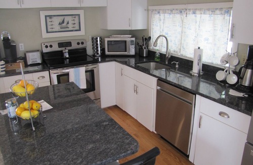 Sandalwood Village House | Great SUMMER WEEKS Available!