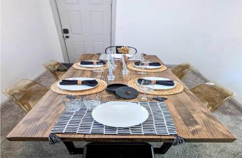 Stockade Historic District Apartment | Great Value in 253 Park Place