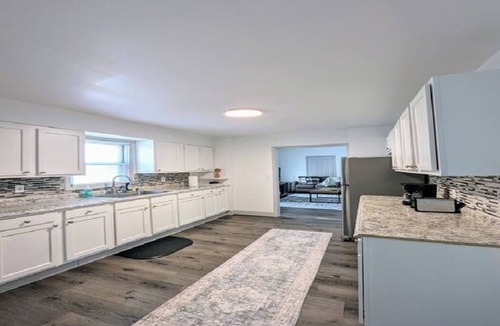 Stockade Historic District Apartment | GREAT VALUE - Walk to Casino & Union