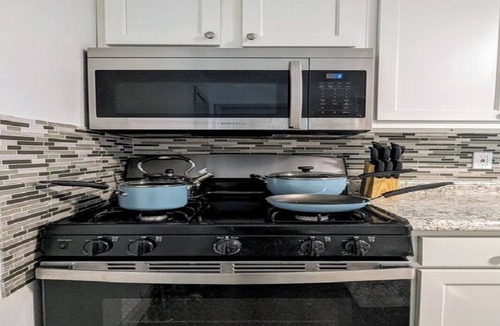 Stockade Historic District Apartment | GREAT VALUE - Walk to Casino & Union