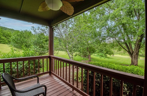 Faber House | Green House on the Hill - near route 151