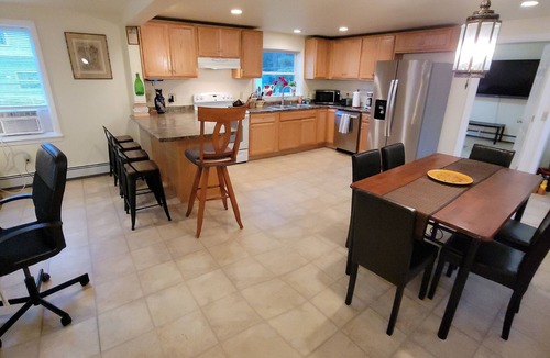Bennington Apartment | Green Mountain Getaway