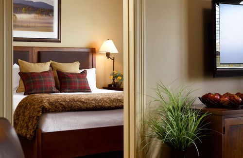 South Burlington Hotel | Green Mountain Suites Hotel