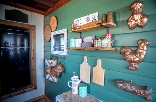 Port Angeles Cabin | Halibut Hole Olympic Beach Cabin on the Strait of Juan De Fuca