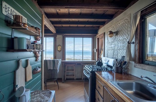 Port Angeles Cabin | Halibut Hole Olympic Beach Cabin on the Strait of Juan De Fuca