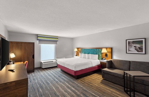 Bridgeport Hotel | Hampton Inn Bridgeport/Clarksburg