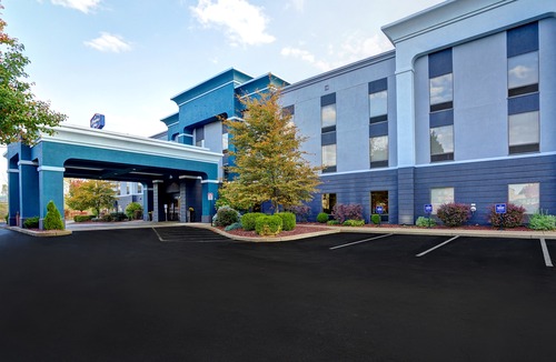 Cortland Hotel | Hampton Inn Cortland