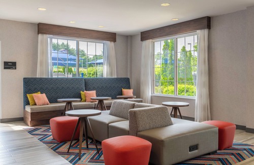 Manchester Hotel | Hampton Inn Manchester Downtown