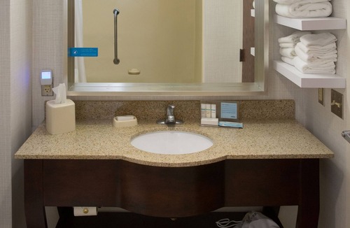Raynham Hotel | Hampton Inn Raynham-Taunton