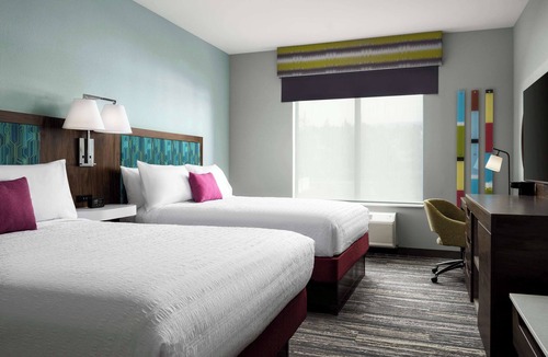 Redmond Hotel | Hampton Inn Redmond Bend Airport, OR