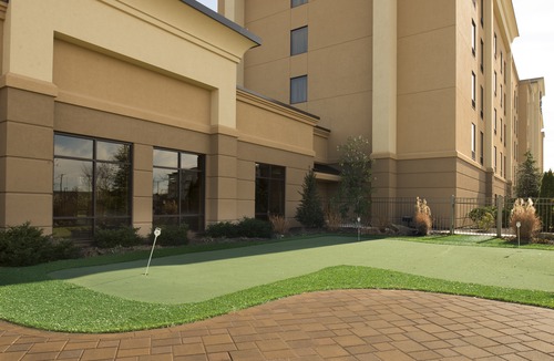 Norma Hotel | Hampton Inn & Suites Vineland