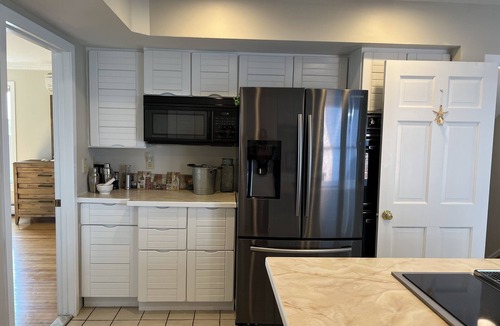 Seabrook House | Harbor House in Seabrook, NH featured on HGTV's Beach Hunters!