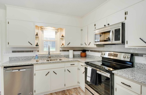 Cross Keys House | Harrisonburg Family Home w/Deck, 4 Mi to Downtown