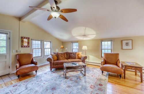 Stowe House | Harvest Carriage House