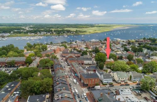Newburyport House | Heart of Downtown Newburyport Urban Loft Living