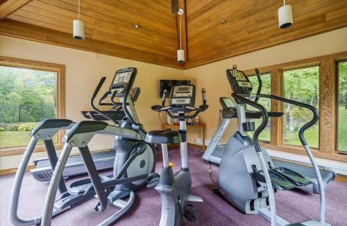 Central Vermont- Killington House | Highridge B20 Spectacular Top Floor Two Bedroom with Loft Condo with Scenic Views and Sports Center