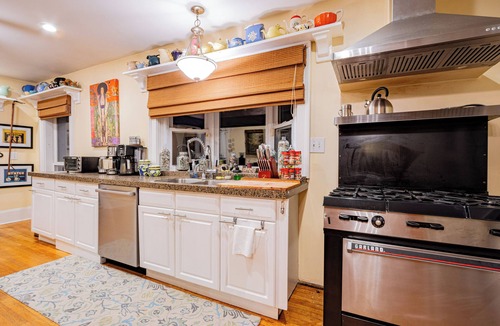 Willoughby Hills House | Historic Lakefront Home with Amazing Views of Lake Erie!