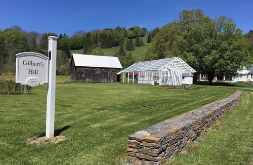 Woodstock Cottage | Historic Ski Lodge on 112-Acre Vineyard
