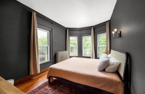 Front Park Apartment | Historic & Spacious 3 Bedroom Family Gem on Peaceful Street