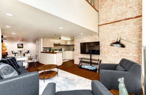 Galveston Apartment | Historic Strand Lofts #205 - Near Cruise Terminal