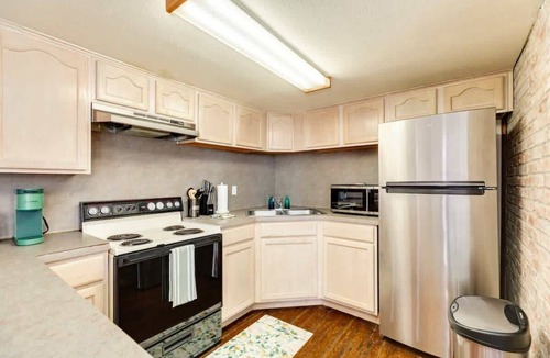 Galveston Apartment | Historic Strand Lofts #205 - Near Cruise Terminal