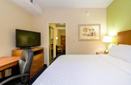 Ashland Hotel | Holiday Inn Express Ashland by IHG