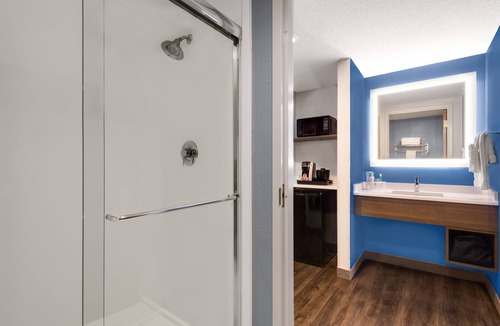 Cambridge Hotel | Holiday Inn Express Cambridge by IHG