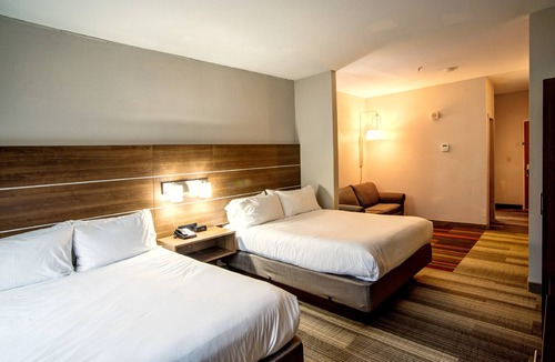 La Plata Hotel | Holiday Inn Express La Plata by IHG