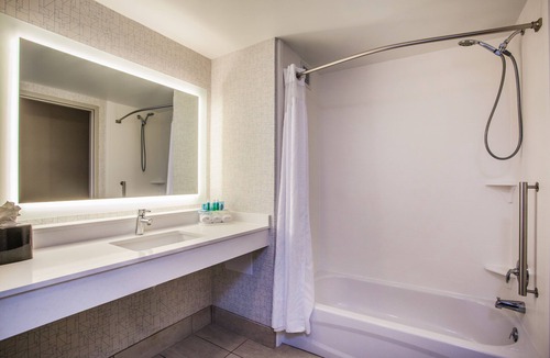 California Hotel | Holiday Inn Express & Suites Lexington Park-California by IHG