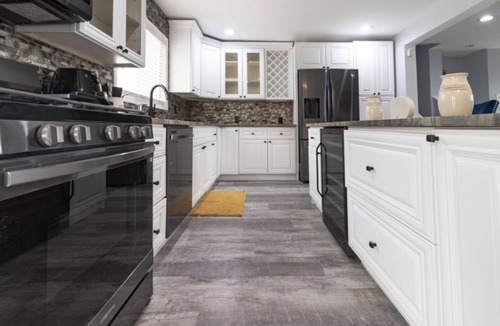 Monroeville House | Home away from home!