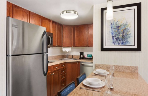 Talleyville Hotel | Homewood Suites by Hilton Wilmington-Brandywine Valley