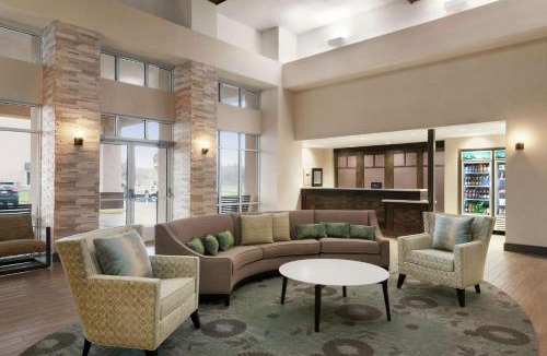 Rochester Hotel | Homewood Suites Rochester-Henrietta