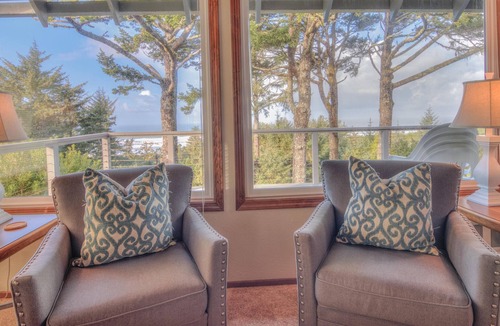 Sandpiper Village House | Honey Home