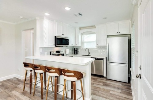 Surfside Beach House | Hook, Line & Sunshine - Fisherman's Paradise