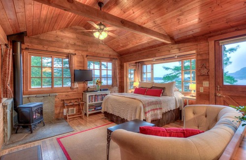 Eastsound House | House ∙ 1 bedroom ∙ 2 guests