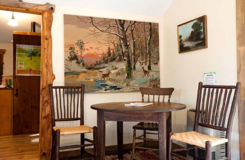 Pittsfield House | House ∙ 1 bedroom ∙ 2 guests