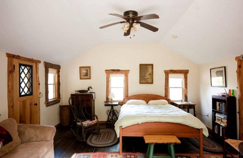 Pittsfield House | House ∙ 1 bedroom ∙ 2 guests