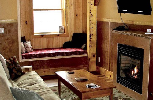 Ripton House | House ∙ 2 bedrooms ∙ 6 guests