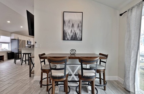 East Haven  Rutland County House | House ∙ 2 bedrooms ∙ 6 guests