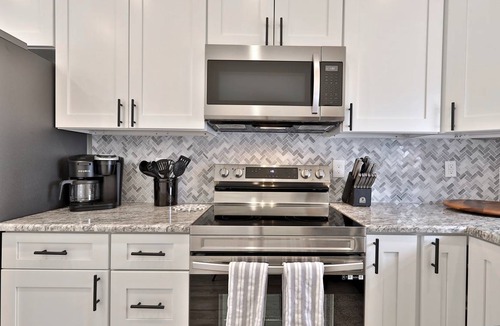 East Haven  Rutland County House | House ∙ 2 bedrooms ∙ 6 guests
