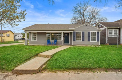 Baytown House | House ∙ 3 bedrooms ∙ 7 guests