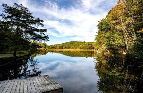 Berkeley Springs House | House ∙ 4 bedrooms ∙ 10 guests
