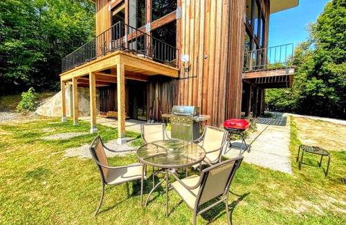 Whitefield House | House ∙ 4 bedrooms ∙ 8 guests