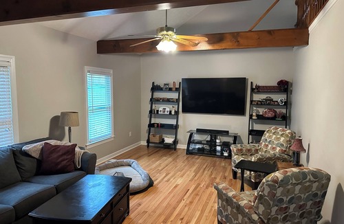 Blacksburg House | House for Graduation Weekend in Blacksburg, VA 5 minutes from campus!