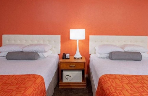 Atlantic City Hotel | Howard Johnson by Wyndham Atlantic City