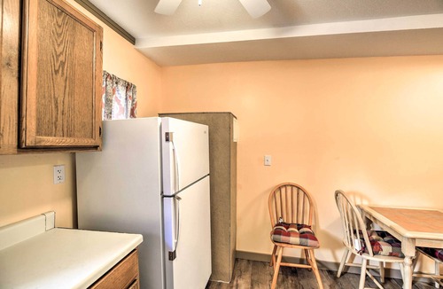 Bluefield Apartment | Ideally Located Bluefield Unit - Pets Welcome