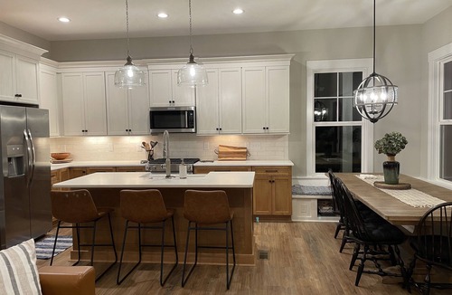 Henrico House | 💥Incredible Sunset Views💥New Build💥Large Boathouse!💥Kayaks & More Included!