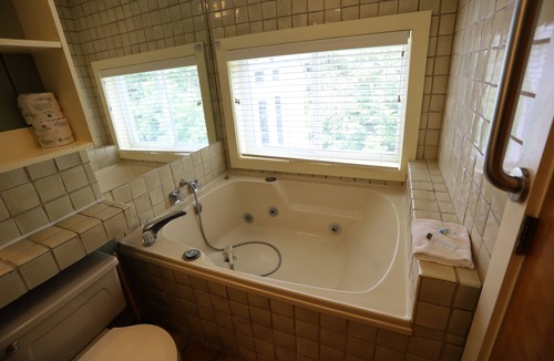 Waterville Valley Condo | Inns of Waterville Valley close to town square (301)