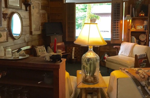 North Lake George Apartment | Island View 2. Apartment W/ Lakeside Patio Perfect For 2. Cozy + Economical